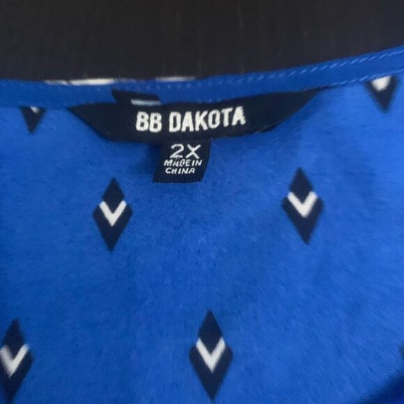 Blue BB Dakota Patterned Dress - Picture 4 of 6